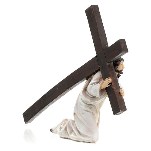 Gesù cade sotto il peso della croce statua resina 9 cm 4