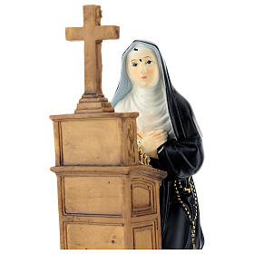 Santa Rita em oração de joelhos imagem resina 20 cm