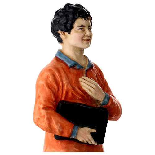 Estatua Carlo Acutis resina colorida 30 cm 4