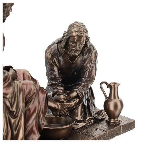 Jesus lava os pés de um discípulo 20 cm Veronese Design 2