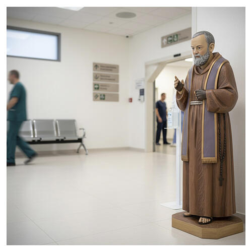 Statua San Padre Pio vetroresina dipinta 120 cm 4