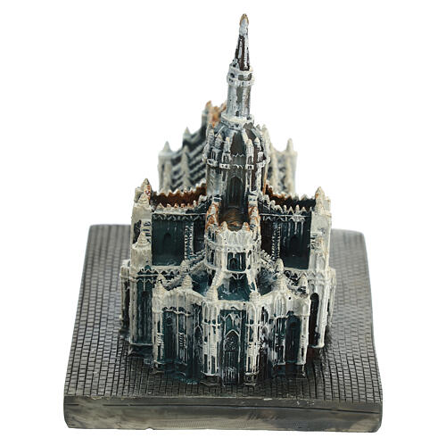Duomo de Milão miniatura resina 8x10x5 cm 5