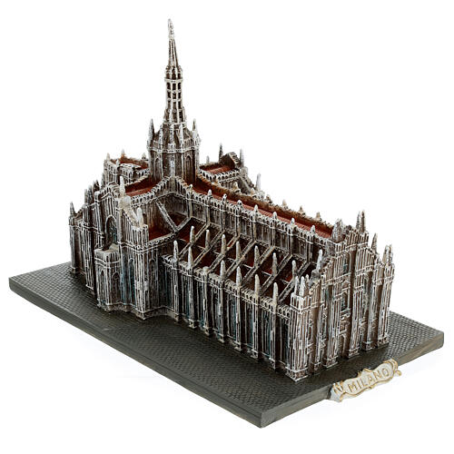 Catedral de Milán reproducción resina coloreada 15x15x20 cm 2