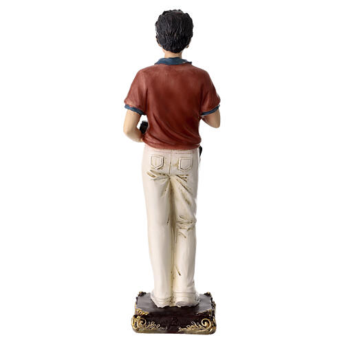 Estátua de resina colorida de Carlo Acutis com terço 30 cm 9