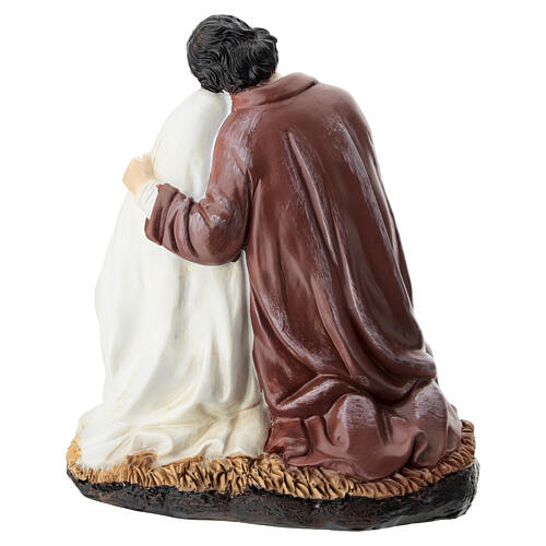 Painted resin statue of Saint Joseph and Pregnant Mary, 15 cm 4