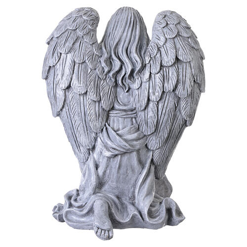 Estatua Ángel arrodillado para exterior 50 cm de resina efecto piedra gris 5