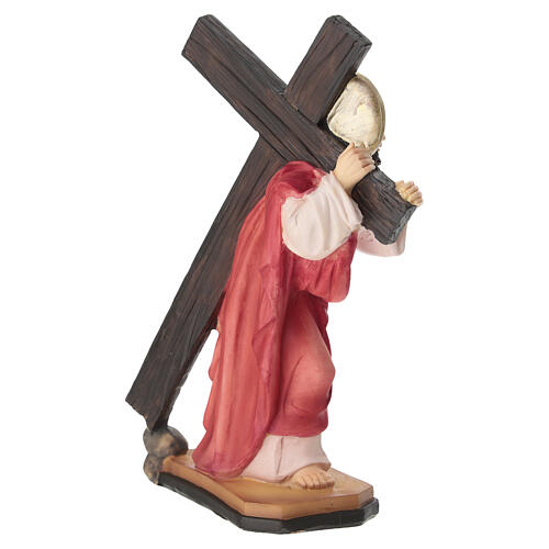 Jesus carrying the cross to Calvary statue in hand-painted resin, 20 cm 6