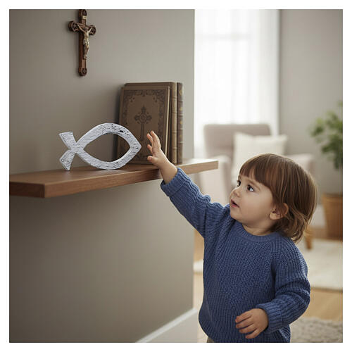 Ichthys plaque in silver‑chrome resin with engraved surface, 10x20 cm 2