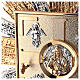 Wandtabernakel aus vergoldeten und versilberten Messing mit Evangelistensymbolen s15