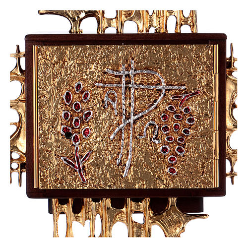 Wandtabernakel, Holz und Messing - versilbert und vergoldet, Weinreben, Christusmonogramm 2