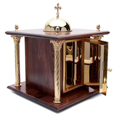 Altar Tabernacle in wood with brass window and columns, Dinner a 3