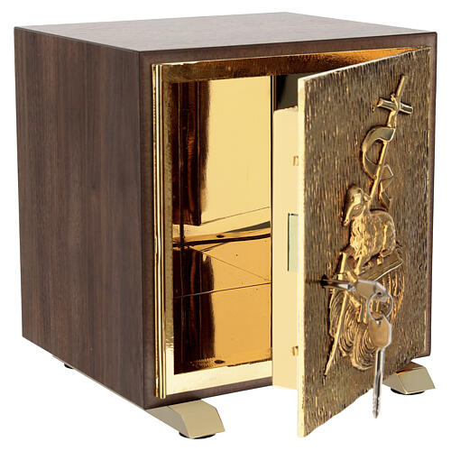 Tabletop altar tabernacle in Trentino oak, Immolated Lamb 7