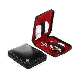 Relicarios eucarísticos: Estuche de piel, con porta-viático IHS, cruz Relicarios eucarísticos: Estuche de piel, con porta-viático IHS, cruz