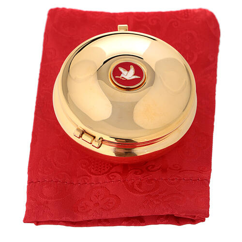 Gold plated pyx with enamelled dove and red burse 4