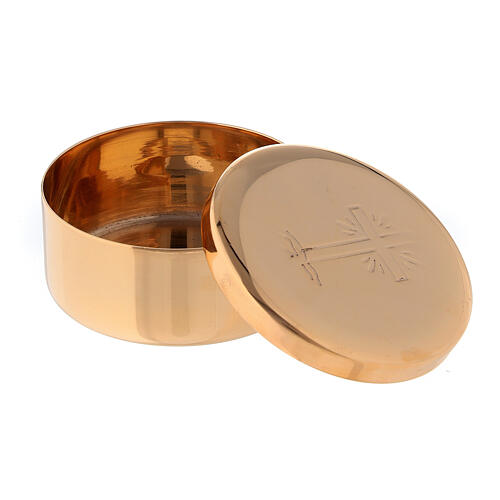 Pyx with cross and rays diameter of 5 cm in gold-plated brass 2
