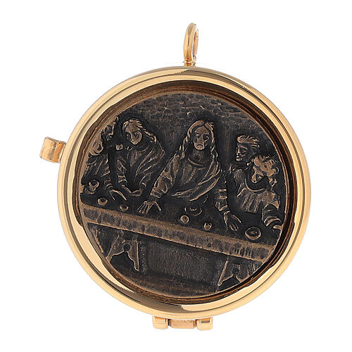 Host case with Last Supper in bronze 3x5.3 cm 1