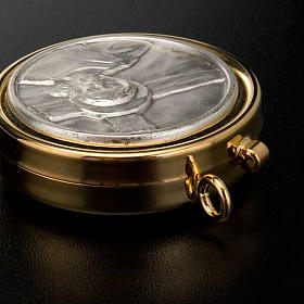 Teche Eucaristiche: Porta ostia Gesù e croce in peltro Teche Eucaristiche: Porta ostia Gesù e croce in peltro