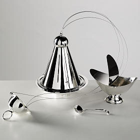 Cone shaped thurible and boat with steel chains
