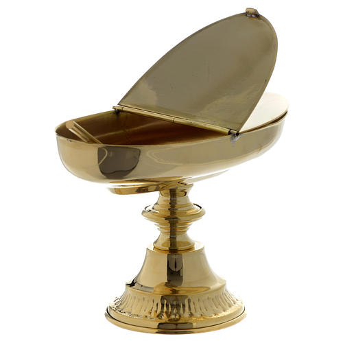 Censer and boat with leaves engraving in golden brass 3