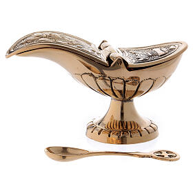 Boat with spoon in gold plated brass