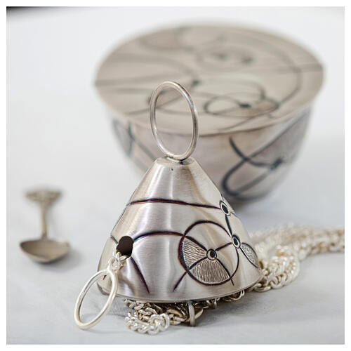 Cosmos thurible with boat, silver finish 6