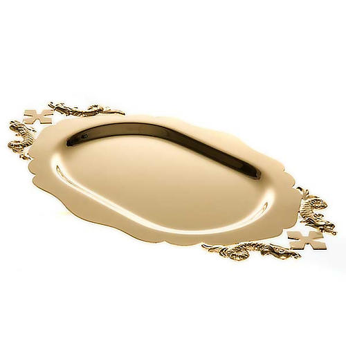 Communion plate with decorated handles 1