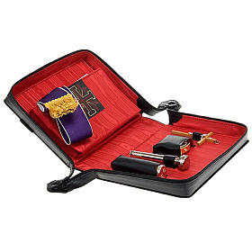 Valises Chapelle: étui pour bénédiction avec 6 accessoires Valises Chapelle: étui pour bénédiction avec 6 accessoires