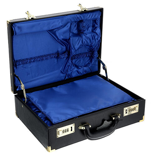 Koffer für Zelebrationen Innenseite Atlasstoff blau 3