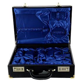 Case for travelling mass kits, empty with blue satin insides