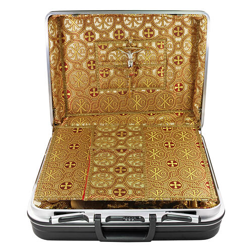 Mass kit with ABS suitcase, lined with brocade fabric 3
