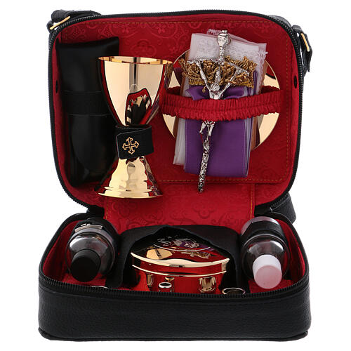 Mass kit with bag in leather, lined with red fabric 1
