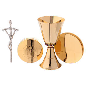 Mass kit with leather bag, shoulder strap and 15 cm chalice