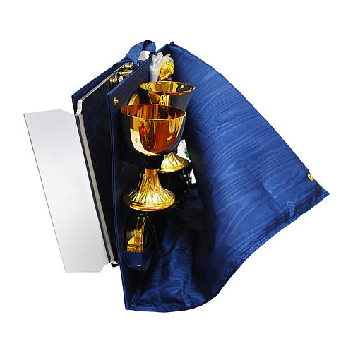 Valise chapelle set pour messe intérieur jacquard bleu et panneau amovible 2