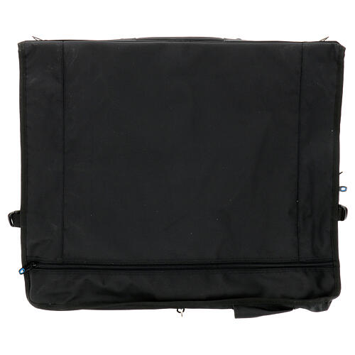 Travel mass kit, garment bag, frabric with shoulder belt 15