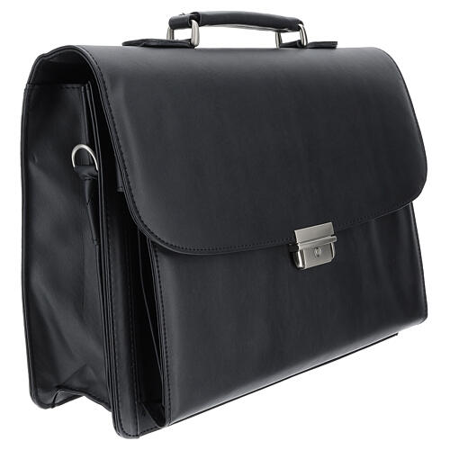 Travel mass kit briefcase with grey lining 9