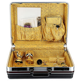 Malas de Celebração: Maleta para celebração eucarística em material ABS com interior em tecido jacquard amarelo
