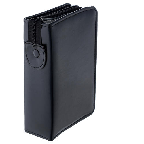 Walizka na celebrowanie z Abs obszyta czerwonym żakardem 13