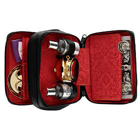 Malas de Celebração: Estojo para celebração eucarística couro natural preto com interior tecido Jacquard, 16,5x11x13 cm