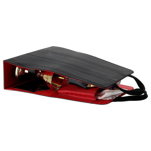 Złoty zamszowy plecak z pełnym wyposażeniem, 40x30x10cm 15