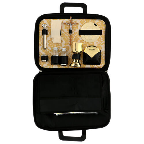 Rigid briefcase with travel mass kit 2