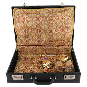 Mass travel kit with gold brocade velvet suitcase 32x45x10 cm