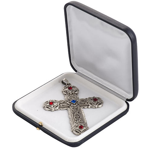 Croix pectorale style baroque cuivre argenté et pierres 6