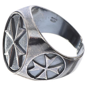 Bishop's ring in burnished 800 silver with Maltese cross