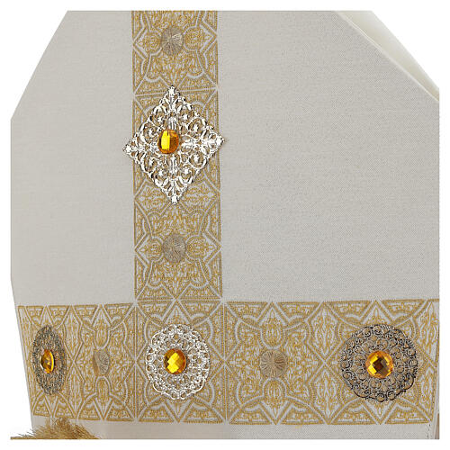 Mitra con bordado dorado crudo Limited Edition 3