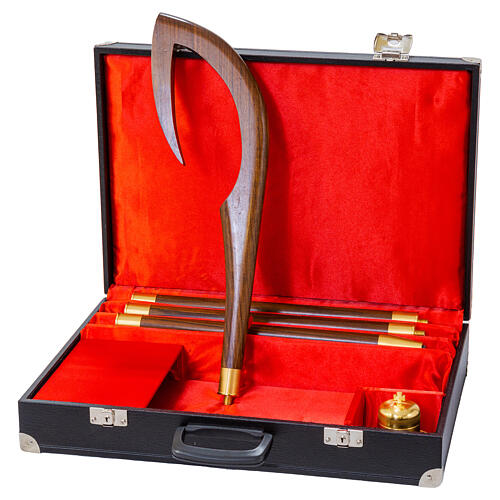 Modern wooden Sierra pastoral staff with double finish metal 2