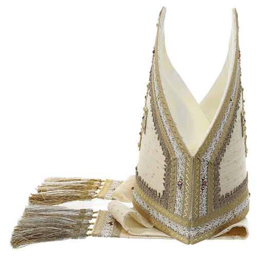 Mitre tissu laine et lurex broderies or Gamma 7