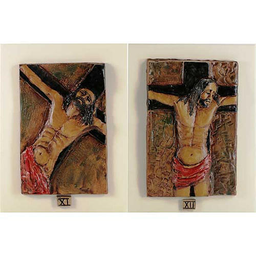 Vía Crucis 14 estaciones mayólica cuero, madera marfil 7