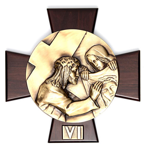 14 Stations of the Cross in brass and wood. 6