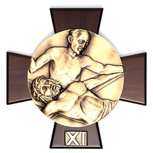 14 Stations of the Cross in brass and wood. 11