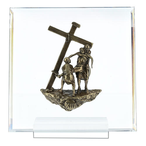 Vía Crucis 14 estaciones bronce y plexiglás h 15 cm Vía Dolorosa 14